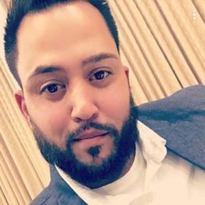 Meet your Posher, Luis